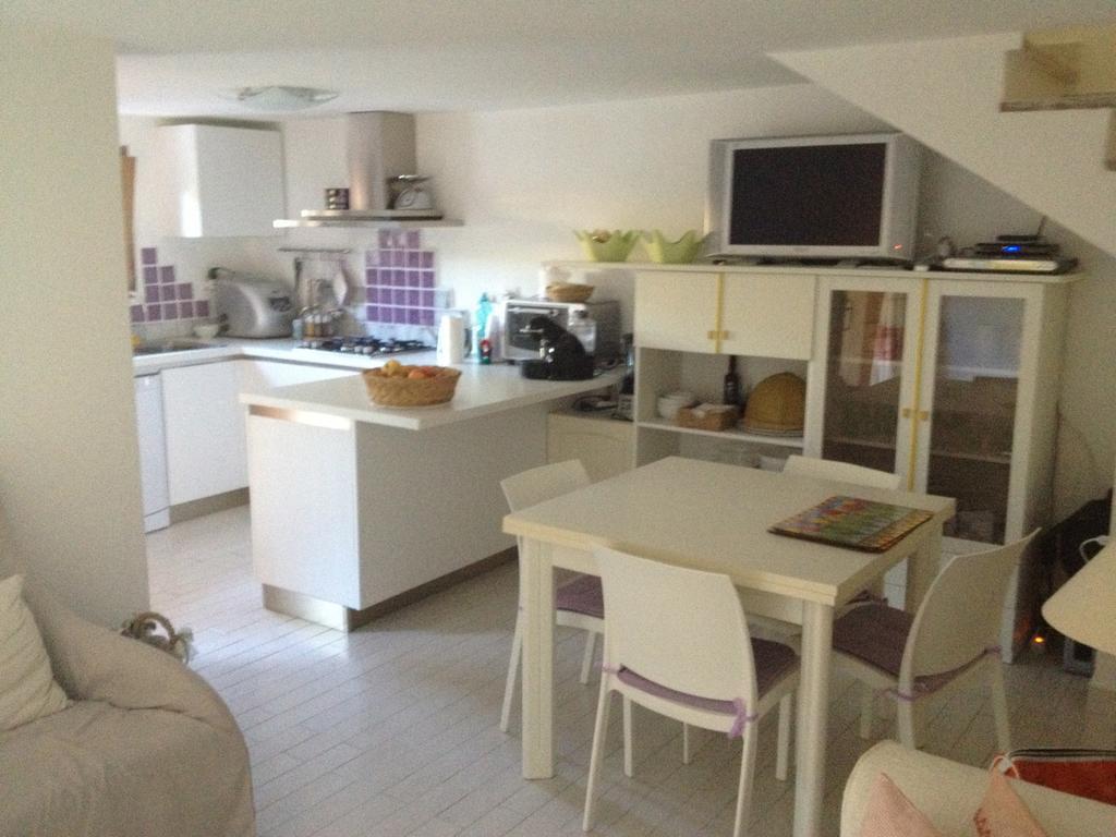 Luxury Apartment Sardegna Portisco Δωμάτιο φωτογραφία